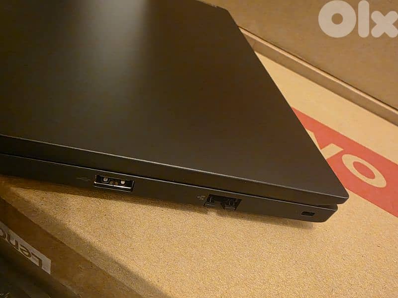 BRAND NEW  LENOVO THINKPAD E14 CORE I7 GENERATION 13 12
