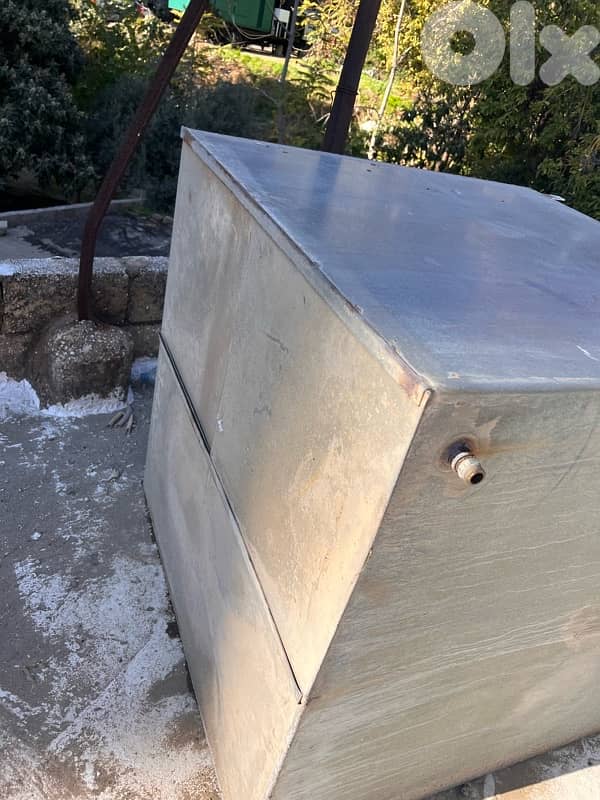 خزان حديد للبيع 2