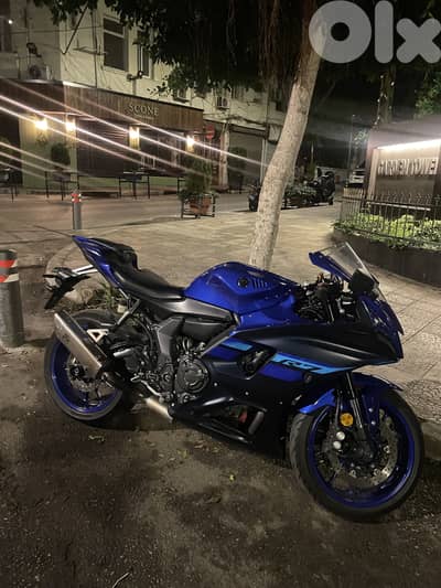 2024 Yamaha R7 700cc