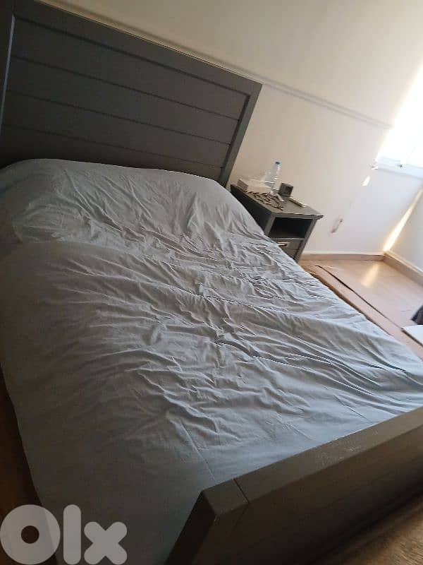 2 beds with a side table pottery barn 2