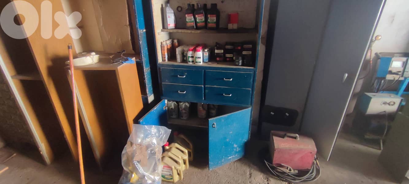 URGENT SALE for 2 days: Garage tools and equipment 3