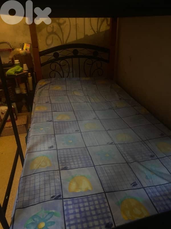 bunk bed سرير بطابقين 1