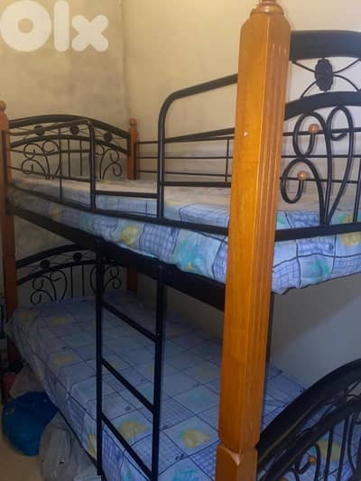bunk bed سرير بطابقين