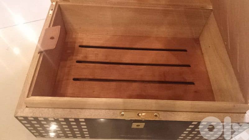 Humidor 1