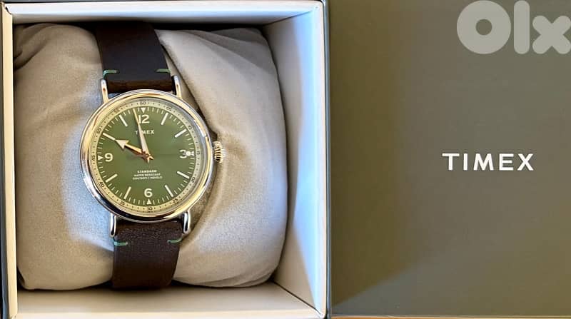 two Timex quartz watches. 1