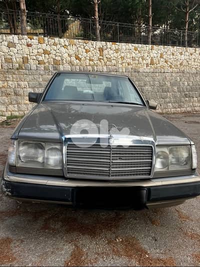 Mercedes-Benz E-Class 1990
