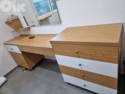 Ecritoire  + Coiffeuse + Chiffonier إكريتوير + كوافير + شيفونيه + مرآة