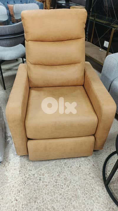 ليزي بوي مريح جدا. lazy boy comfortable