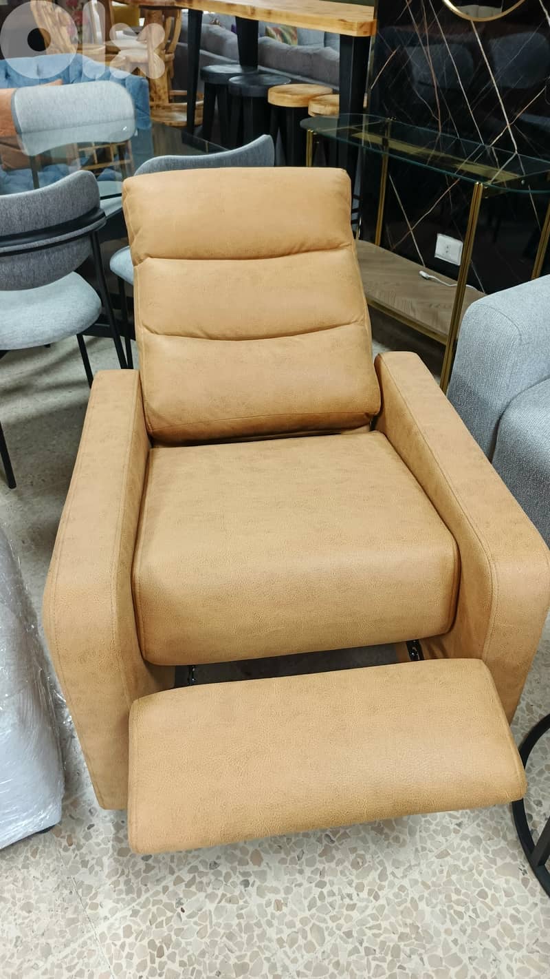 ليزي بوي مريح جدا. lazy boy comfortable 2