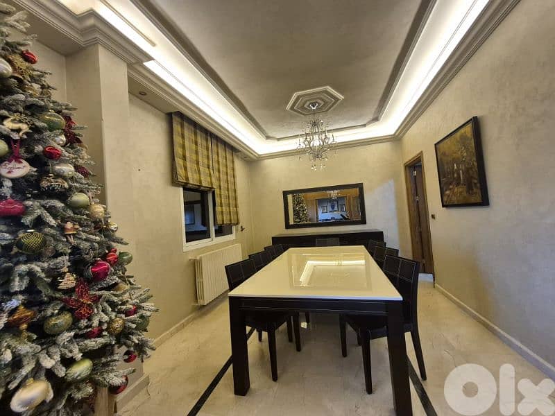 Full dining room, modern look, excellent condition 2