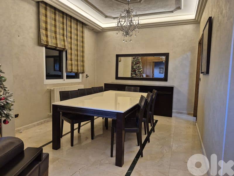 Full dining room, modern look, excellent condition 7