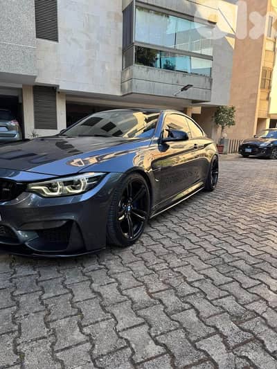 BMW M4 2016