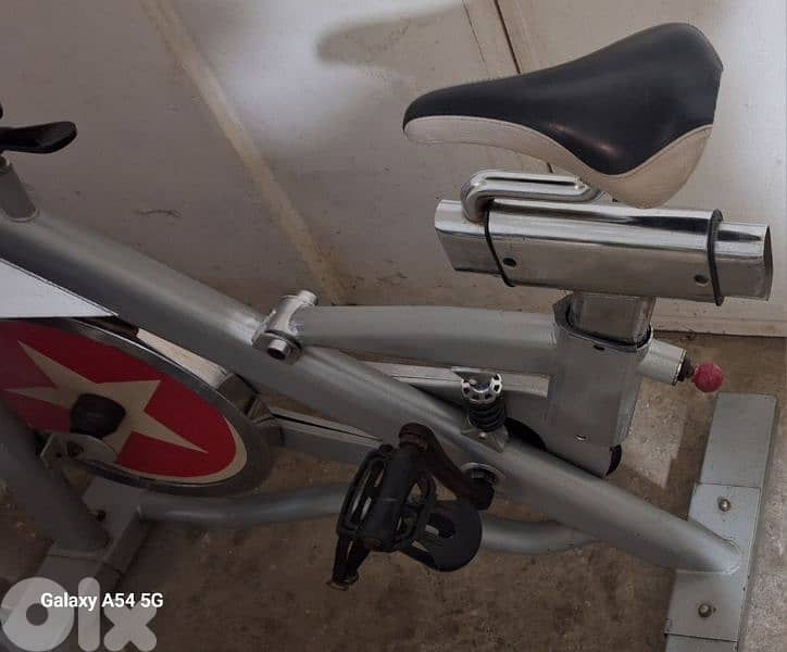 Spining bike للاوزان الثقيلة والنوادي b 100$ 2