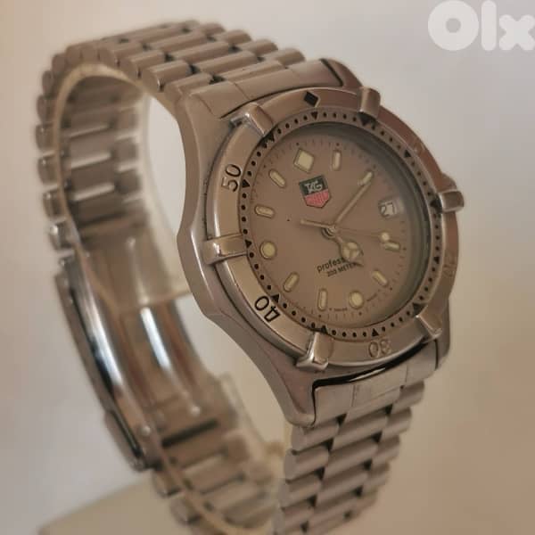 tag heuer professional 200m quartz ladies 30 mm titanium 3