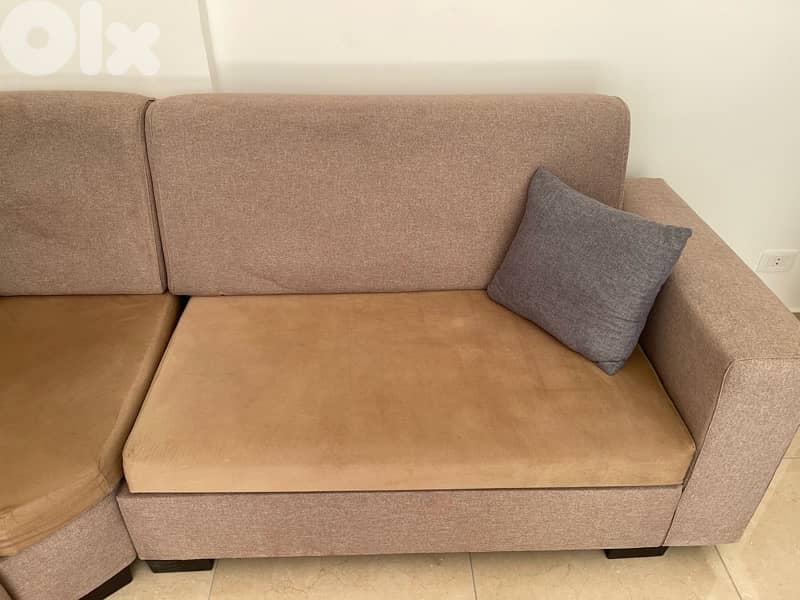 L-Shaped Sofa 5