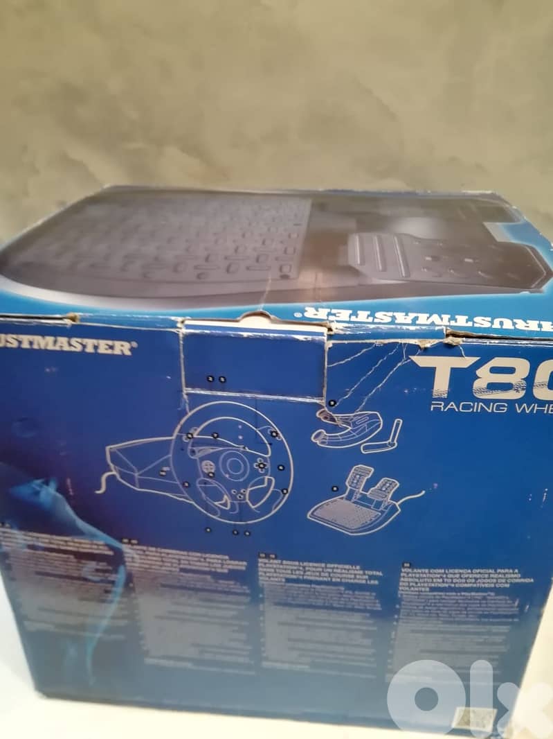 Steerin wheel & clutches in original box 6