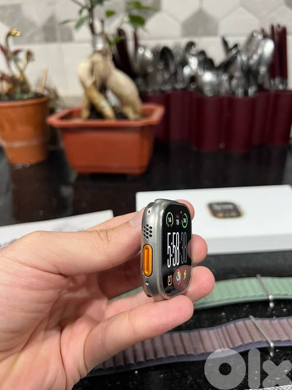 Apple Watch Ultra 2 6