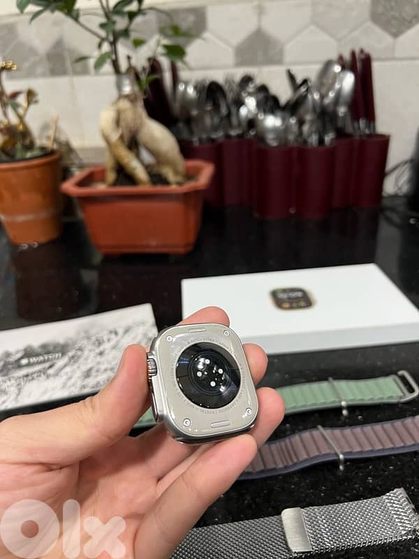 Apple Watch Ultra 2 3