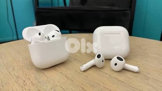 New AirPod 4s