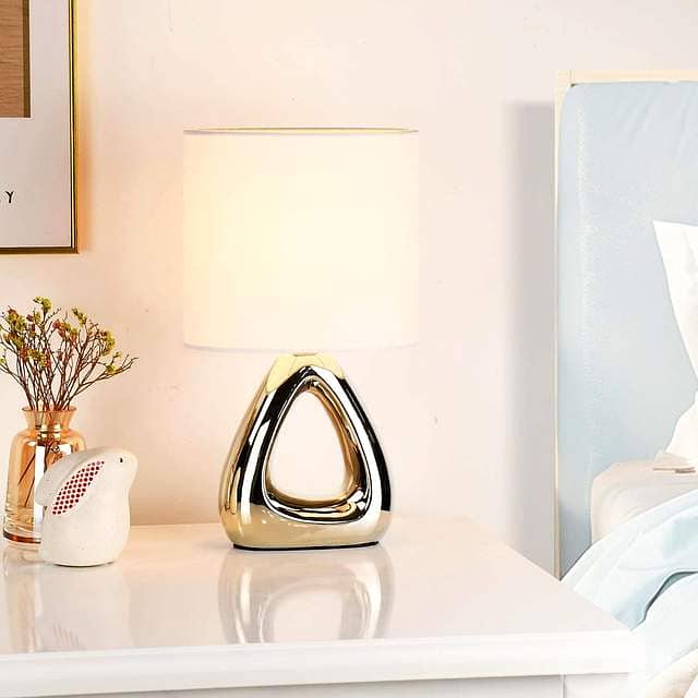 EGLO Tempio Gold Lamp – Sculptural Table Light for Ambient Spaces 4