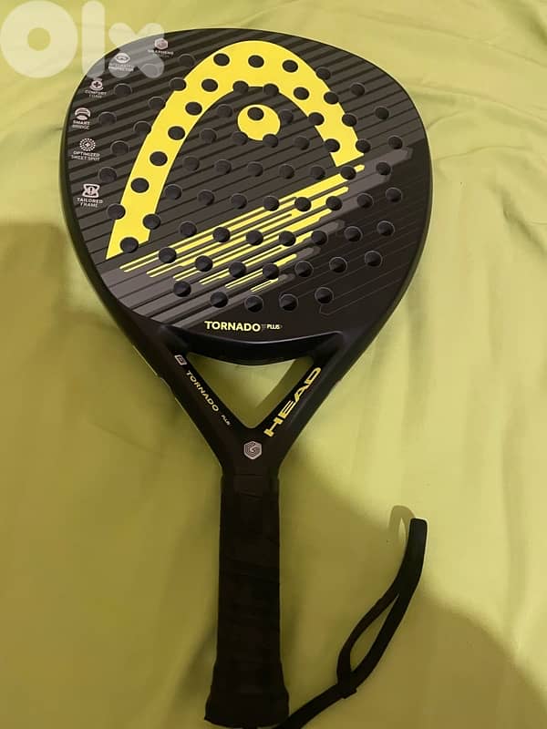 head tornado plus padel racket 3