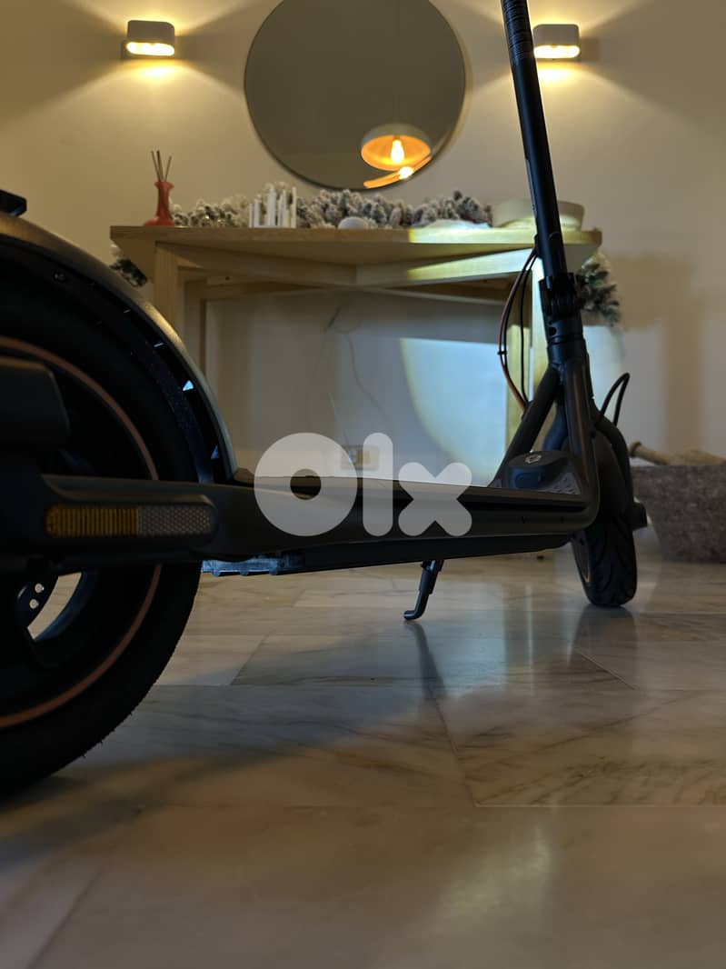 Segway F40I Ninebot KickScooter 13