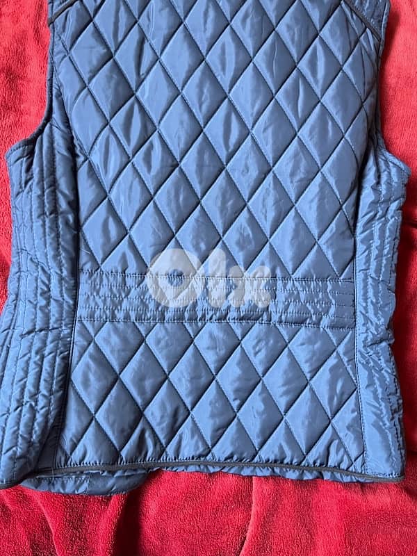 VERO MODA QUILTET VEST LIKE NEW 3