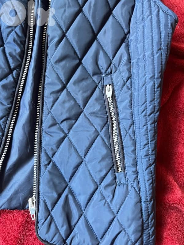 VERO MODA QUILTET VEST LIKE NEW 4