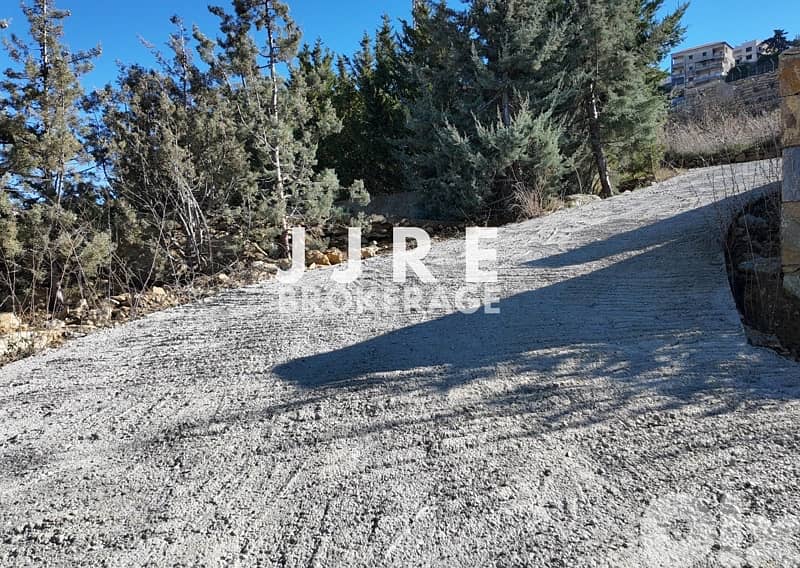 Prime Location Land In Bhamdoun For Sale / أرض في بحمدون للبيع 6