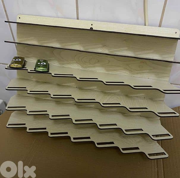 Hot wheels wood wall stand display 3