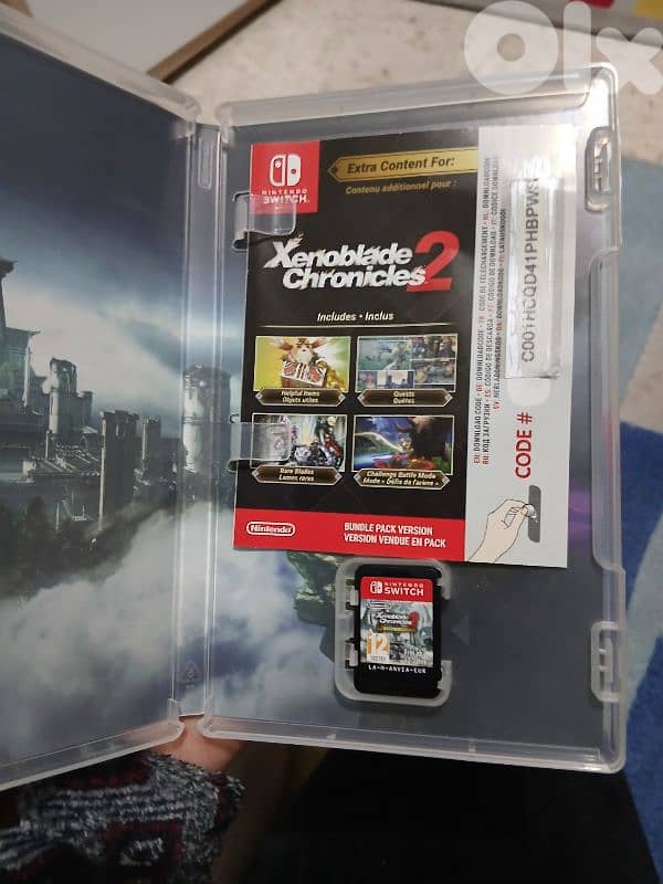 Nintendo switch 1 games: Xenoblades chronicles 2 and Sonic Forces 1