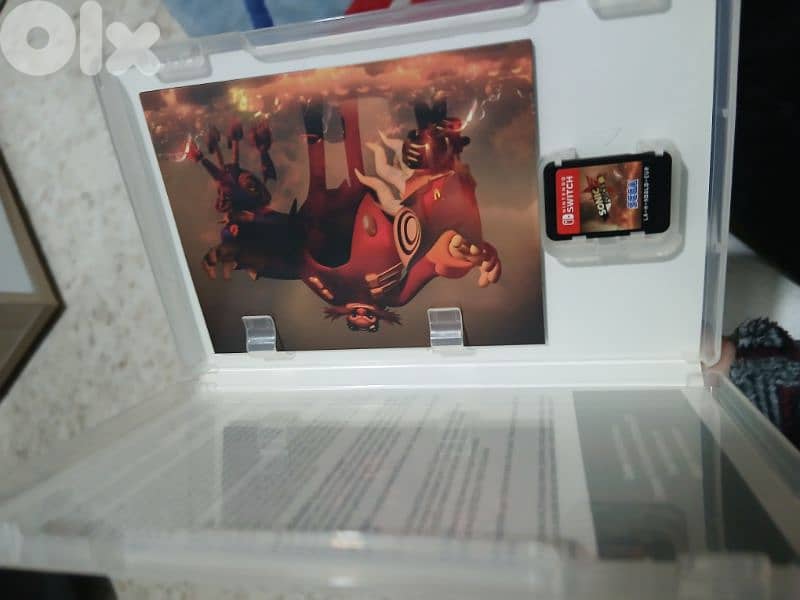 Nintendo switch 1 games: Xenoblades chronicles 2 and Sonic Forces 3