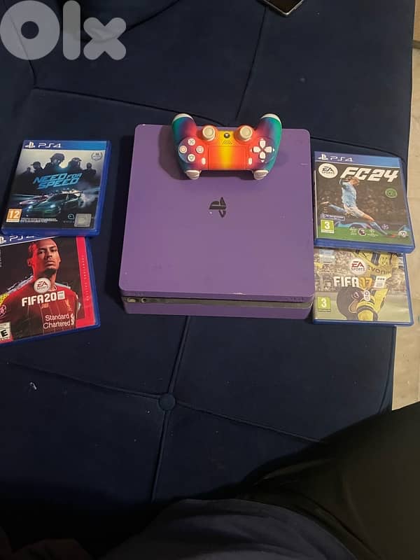 ps4 with 4cds 1