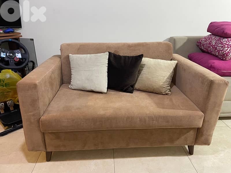 SOFAS WITH CUSHIONS 2