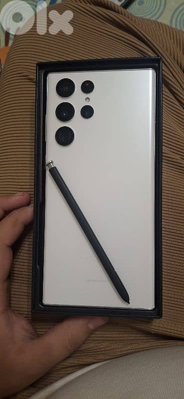 s22 ultra used like new 1