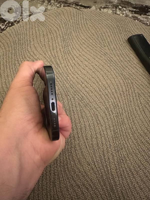 iphone 16 pro max 256 black 3