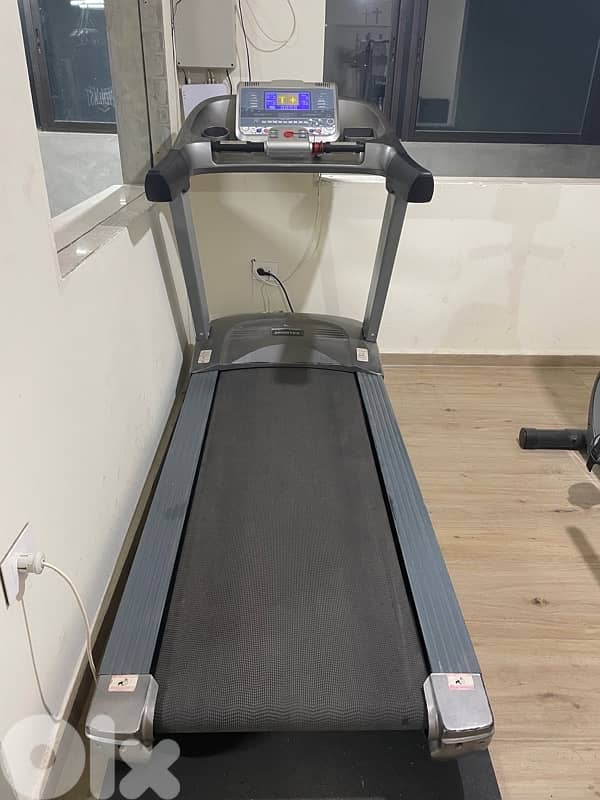 Commercial gym treadmill for sale 1