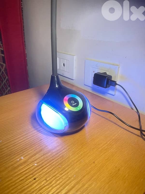 Desk lamp 3