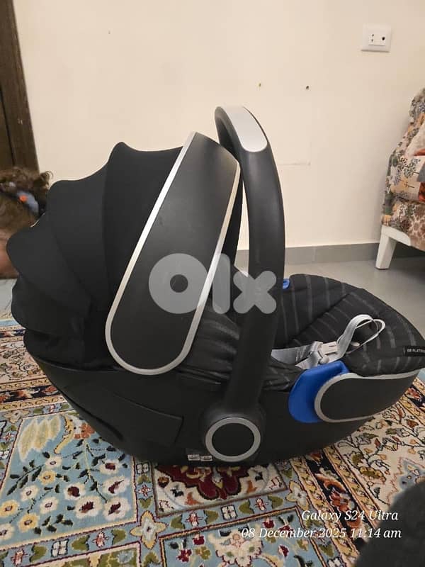 carseat excellent condition 2