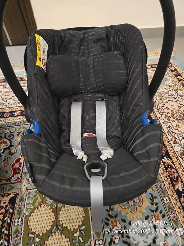 carseat excellent condition 4