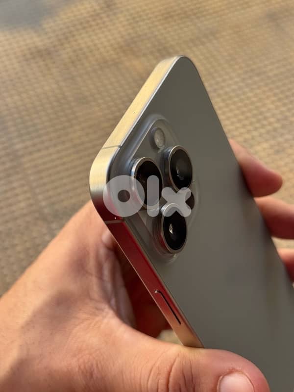 15 pro max titanium 3