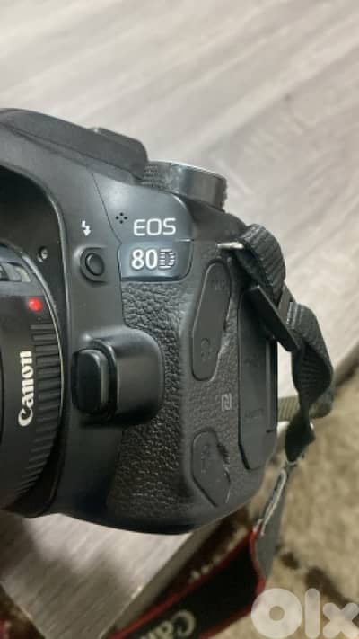 camera canon 80 d body only