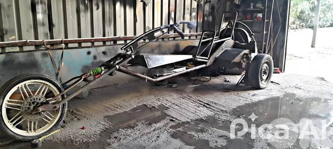 صيدا سينيق بالقرب من كَسر الحريري وشركة الليمكو للحديد