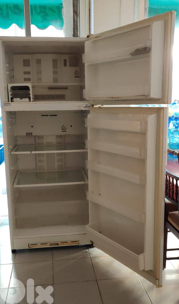 Norge Large Fridge and Freezer 1