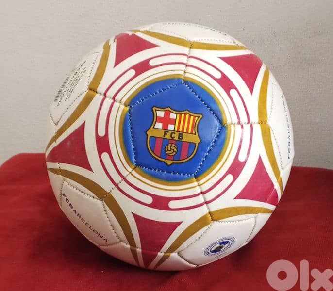 طابات فوتبول لدورات من اسبانيا شي مرتب كتير 2