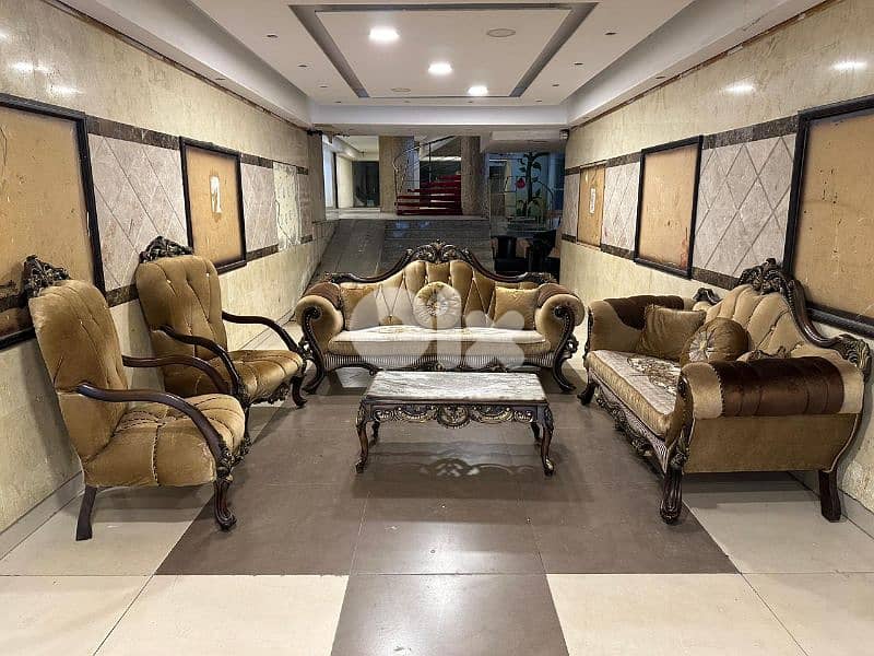 طقم كنبايات مصري حفر خشب زان اربع قطع وطاولة 7