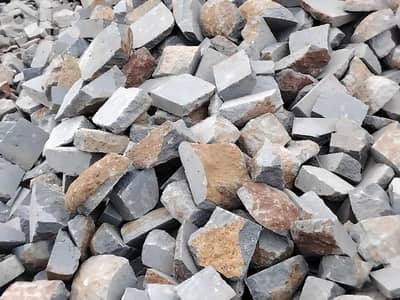 حجر بازلت منشور