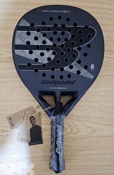 Bullpadel Hack 04 Hybrid model 2026