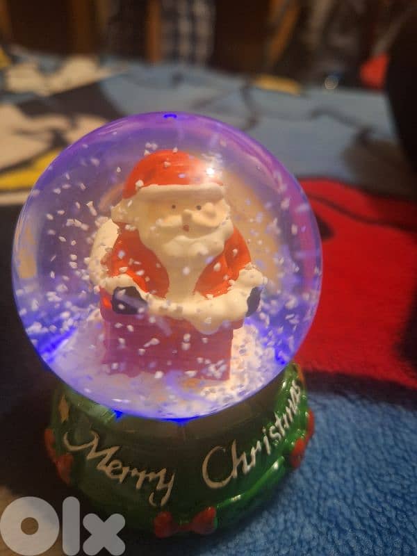 snow globe 2