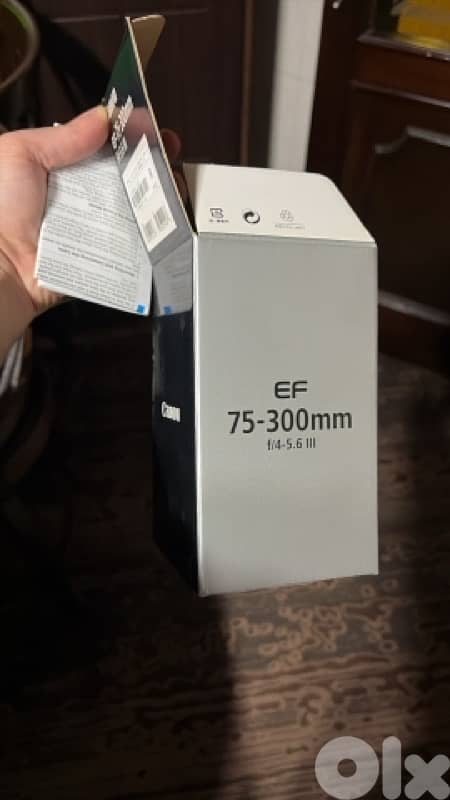 Canon Camera 1300D used like new 4